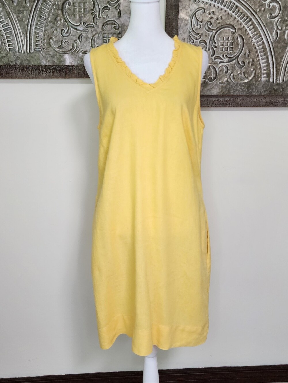 Briggs Women's Sun Yellow Sleeveless V-Neck Casual Linen Summer Dress Small